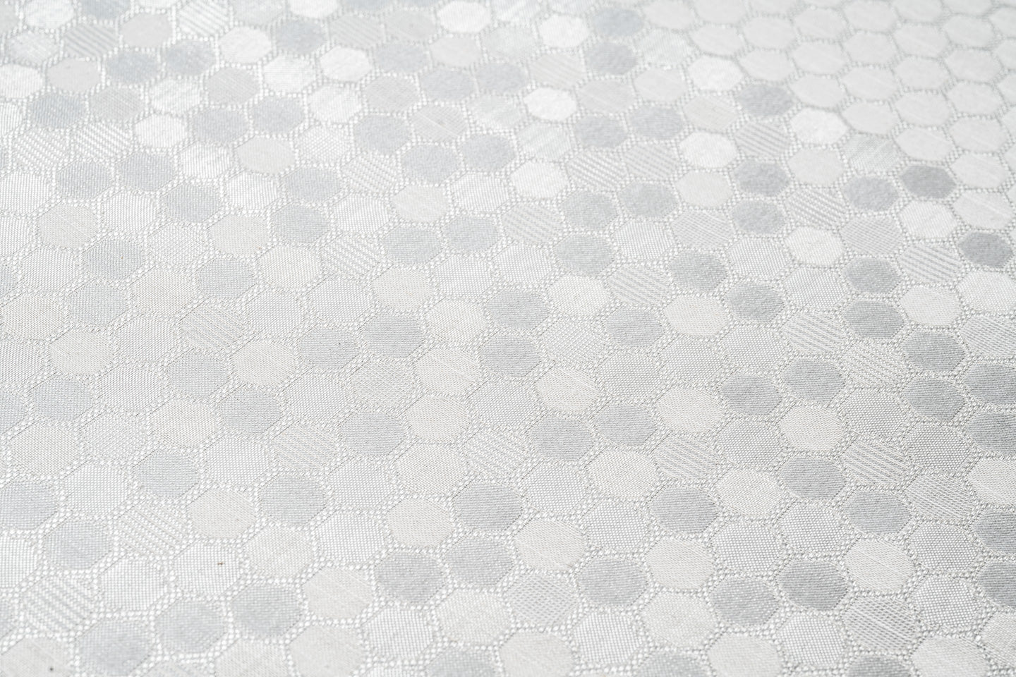 Online限定【作楽の九寸名古屋帯】お月さま/(タイル織・彩綾佐賀錦)白銀色