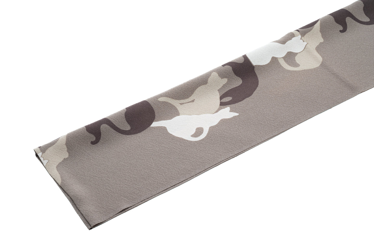 【仙福屋の型染め帯揚げ】作楽/かげ猫柄