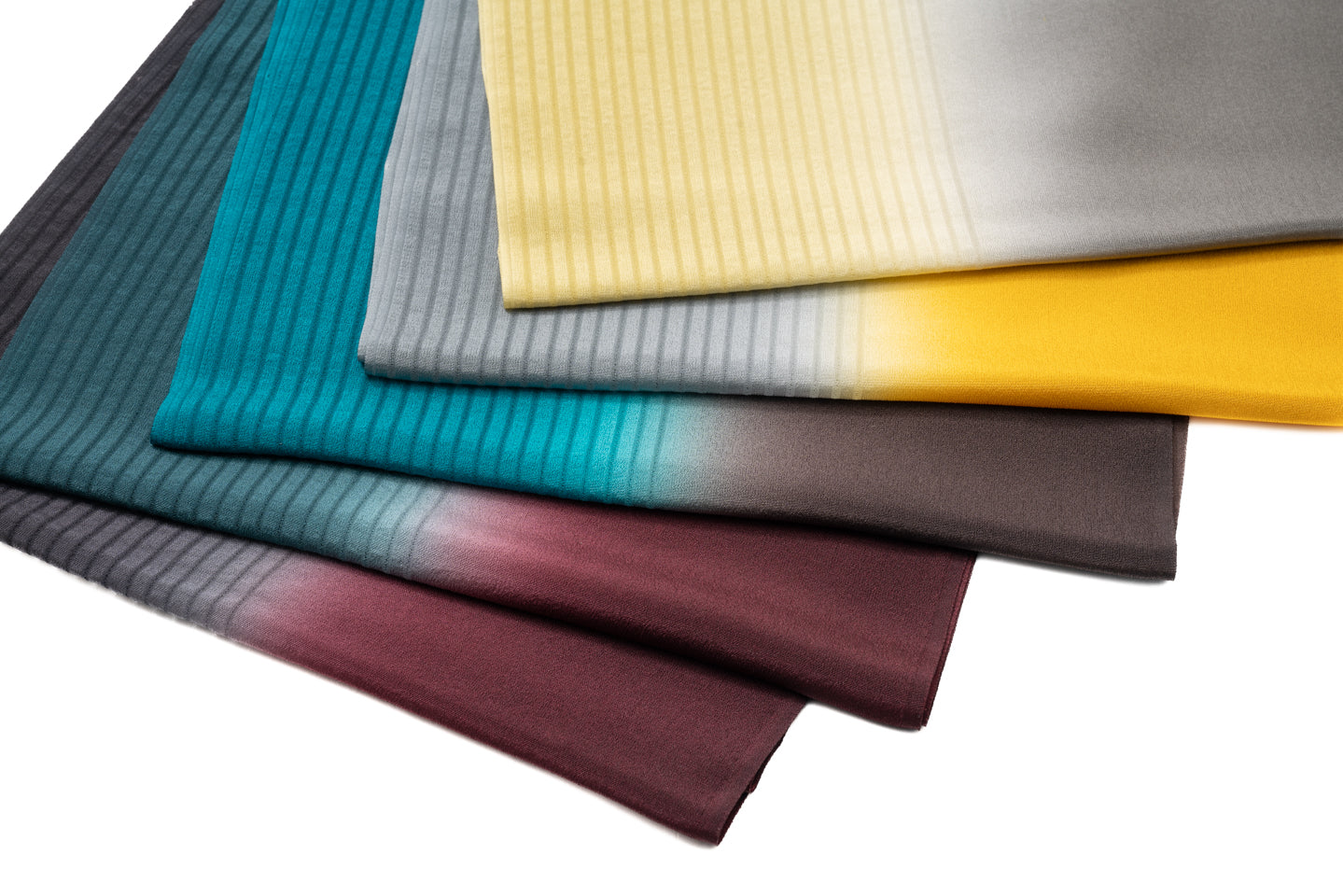 【仙福屋のオールシーズン帯揚げ】二色ぼかし