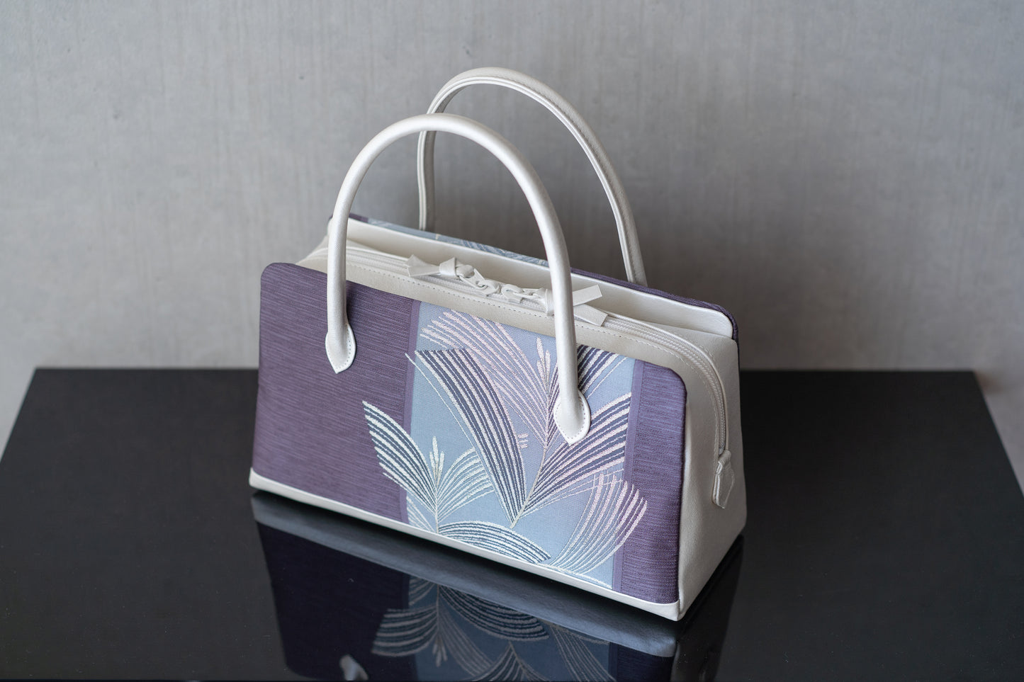 【麹塵染の利休バッグ】若松柄/紹巴織