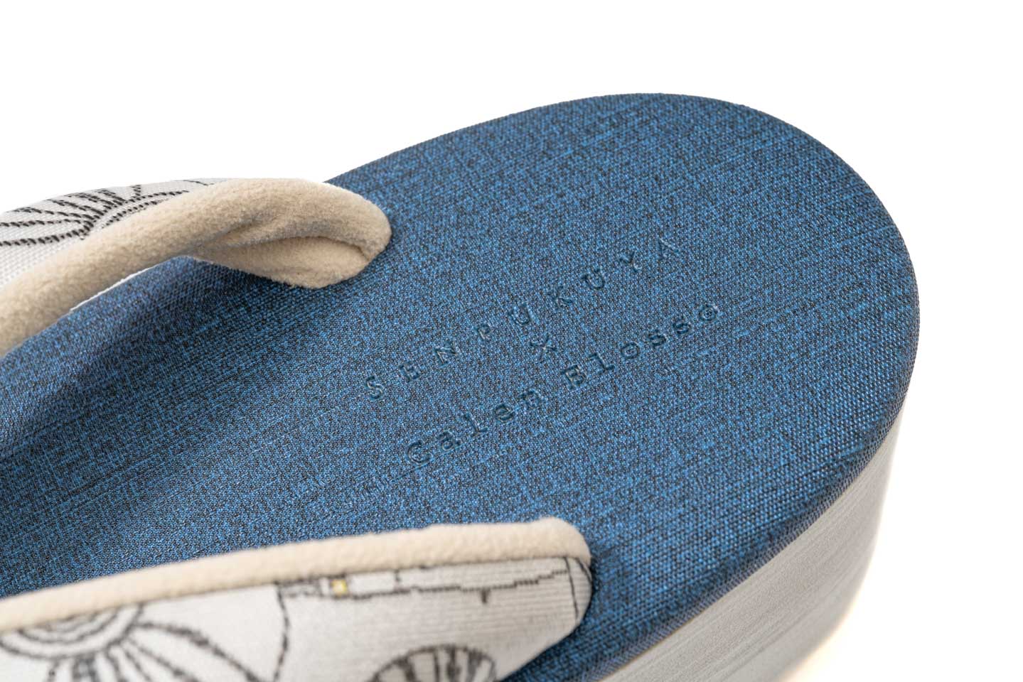 挿上げ【晴雨兼用】コラボカフェぞうりS(Candy Circus・クッキー気球/紹巴織)