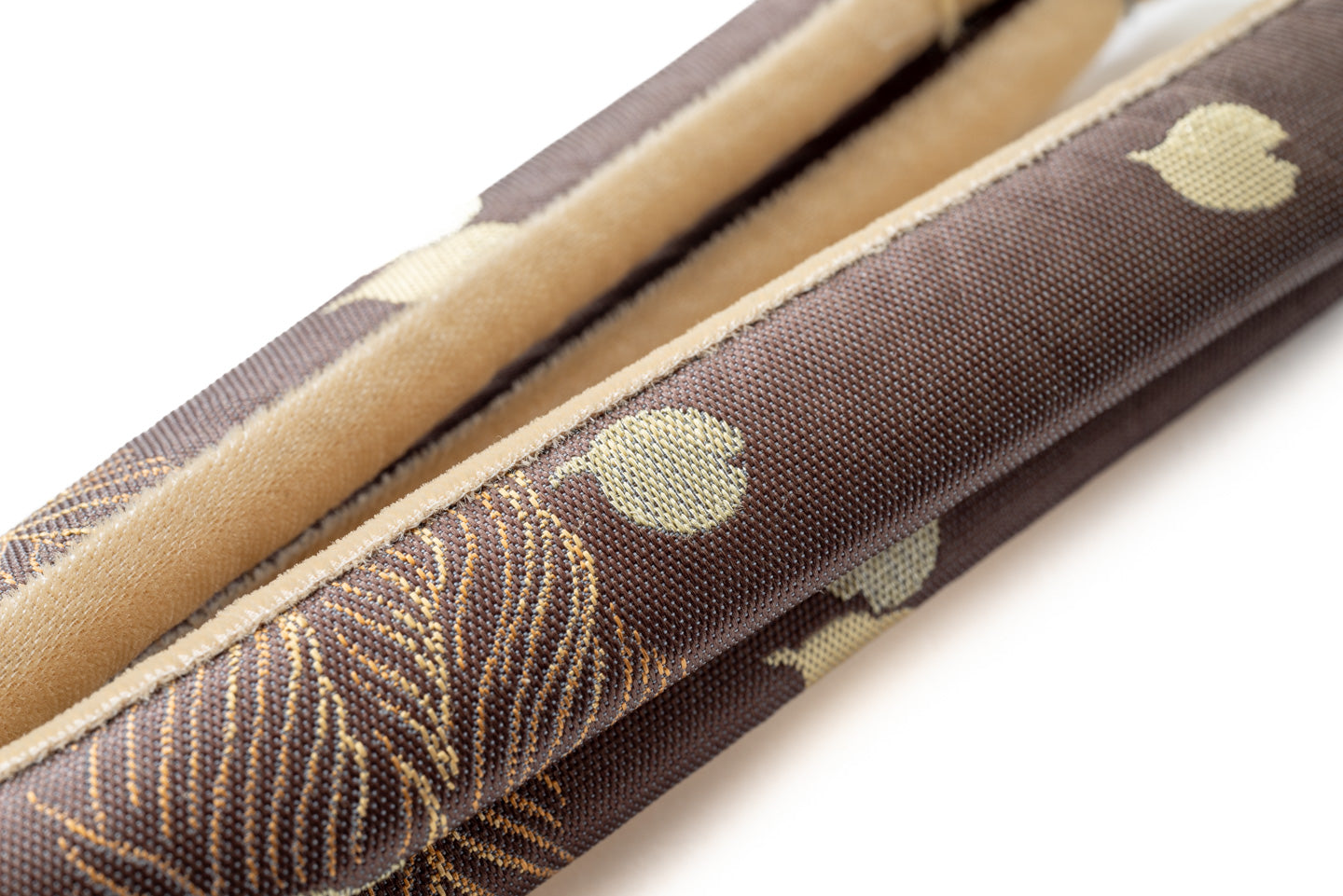 【麹塵染の花緒】桜の花びらに波/紹巴織