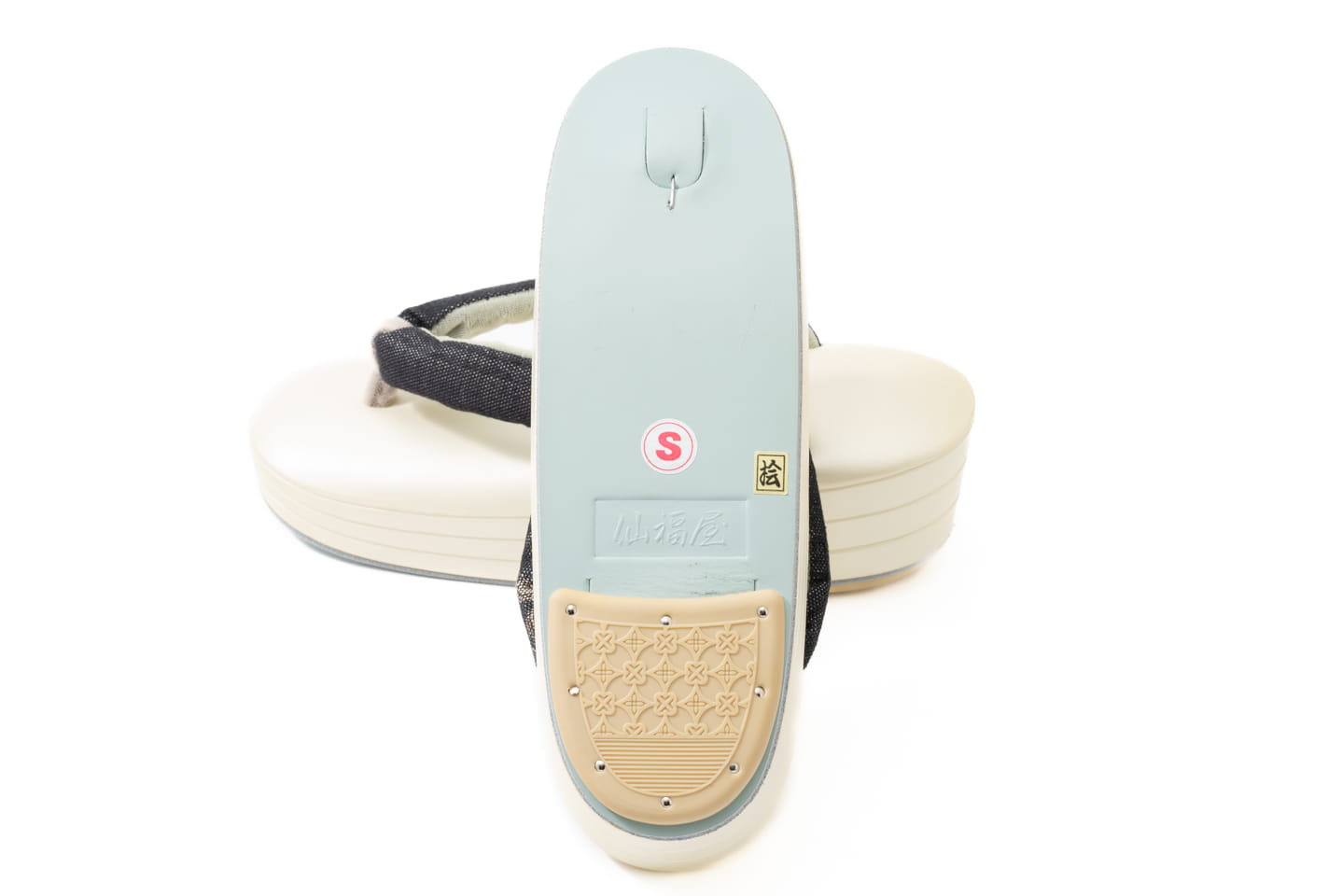 アウトレット【真綿入り三段草履/Sサイズ】経紬