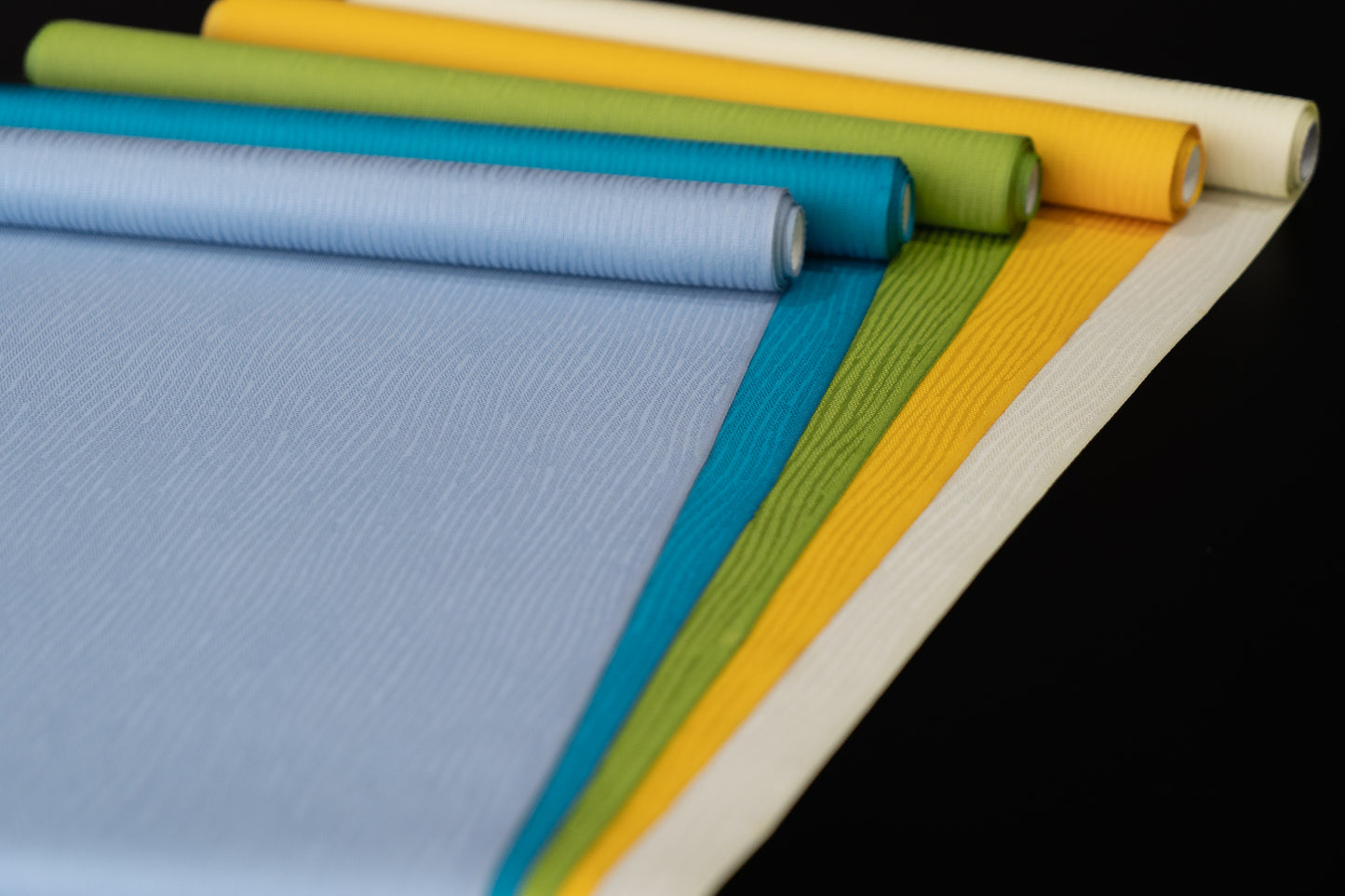 Online限定【仙福屋のオールシーズン楊柳無地 帯揚げ(白群色・びゃくぐんいろ)】