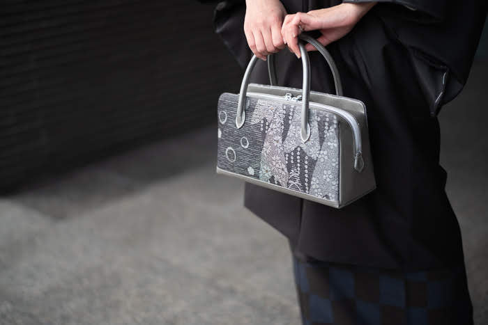 【総紗縫の利休バッグ】アールヌーヴォー薔薇柄