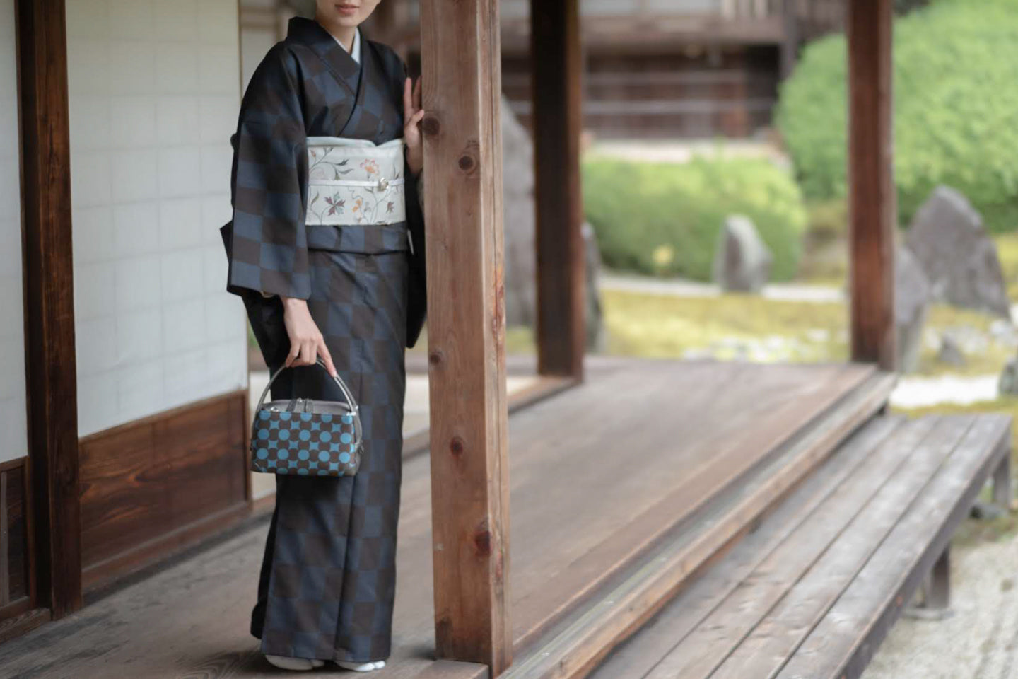 【角つなぎの2Wayプティバッグ】紹巴織 褐色