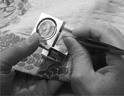 受注制作【総紗縫の半巾】鬘帯柄(金茶、プラチナ・純金箔使用)