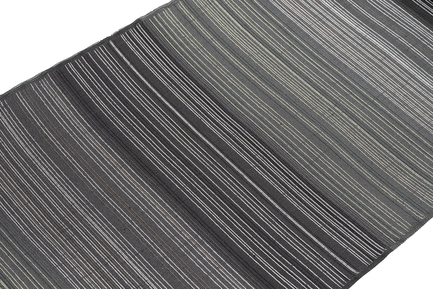 Online限定(一点物)【象と鳥図】600経紬+日本刺繍