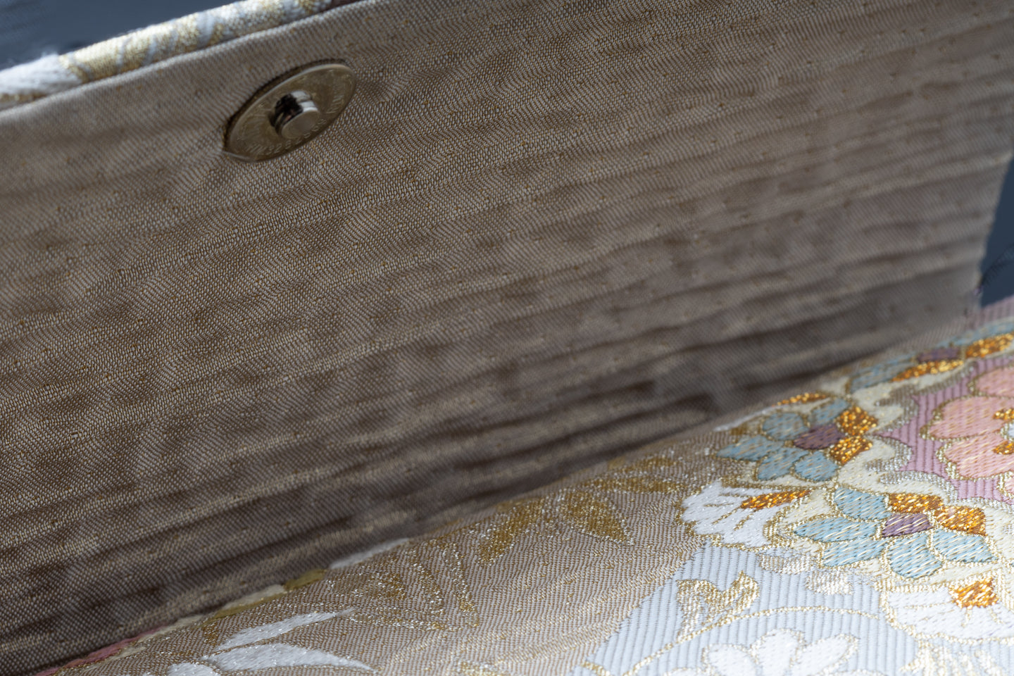 【仙福屋のクラッチバッグ】金彩織/花紋唐草