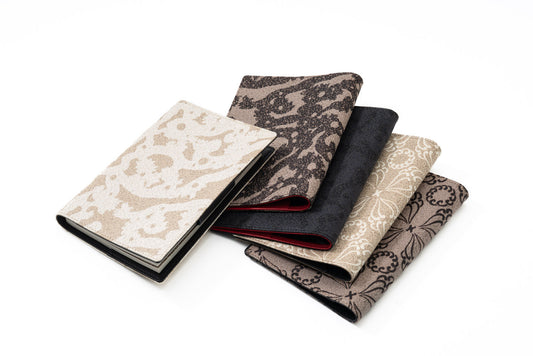 ブックカバーを掲載しました