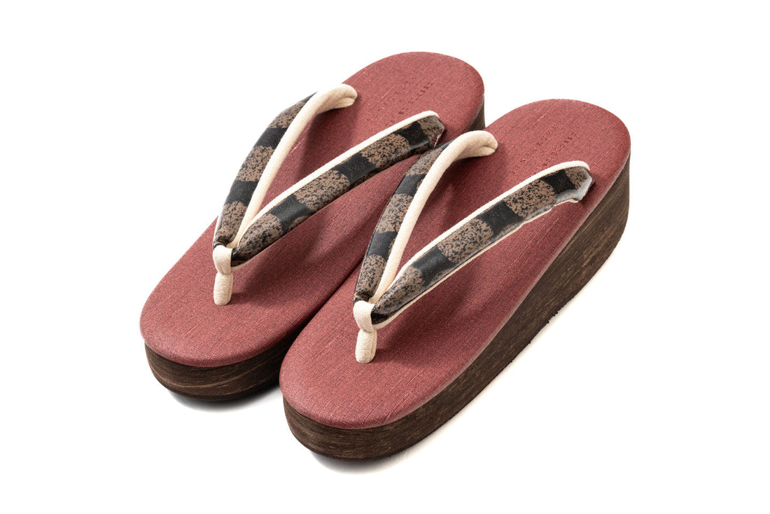 晴雨兼用草履をアップしました