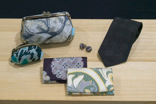 大人に似合う贈り物｜帯地小物の選び方