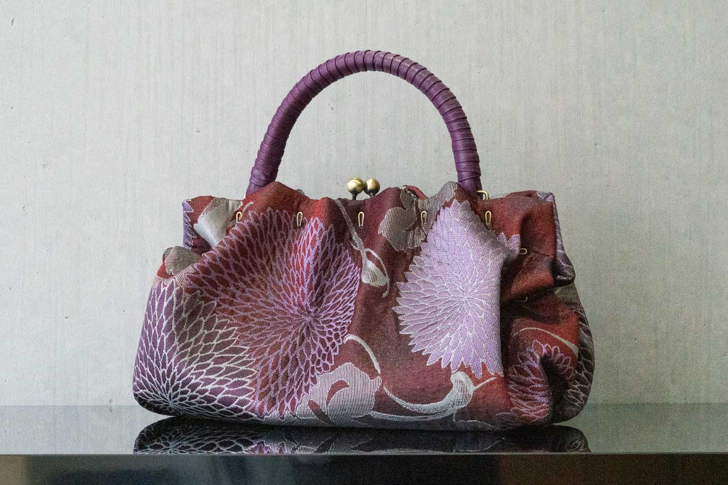 【異文織のふわふわバッグ】麹塵染/ムジナギク