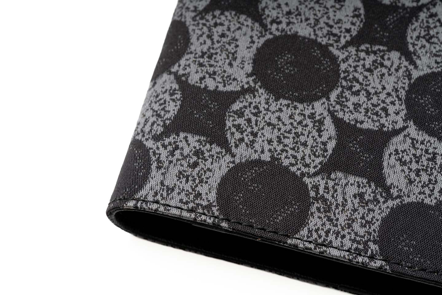 南蛮七宝のブックカバー_濃いグレー濃淡/二重織(西陣織)文庫本サイズ_Online限定_仙福屋宗介