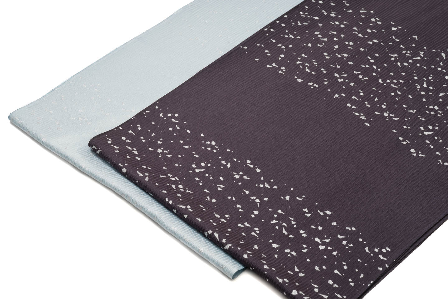 【メッシュ織のオールシーズン帯揚げ】金彩箔ちらし２