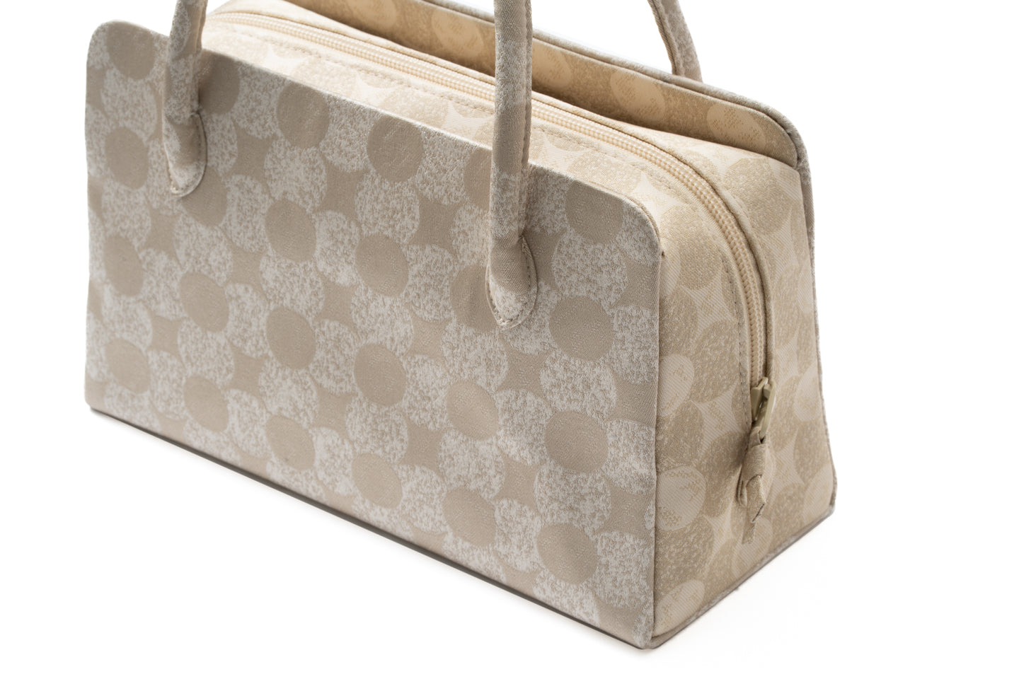 【南蛮七宝の天マチバッグ】紹巴織(黄ベージュ)全面帯地仕様