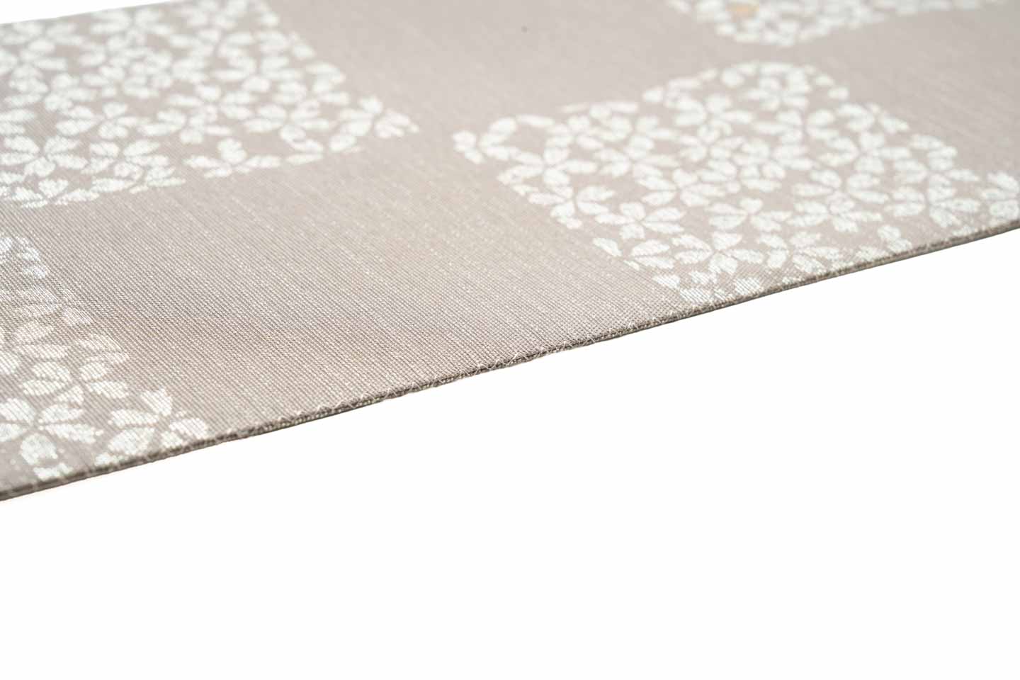 Online限定/即納品【総紗縫の半巾】市松に桜柄（モカ色）